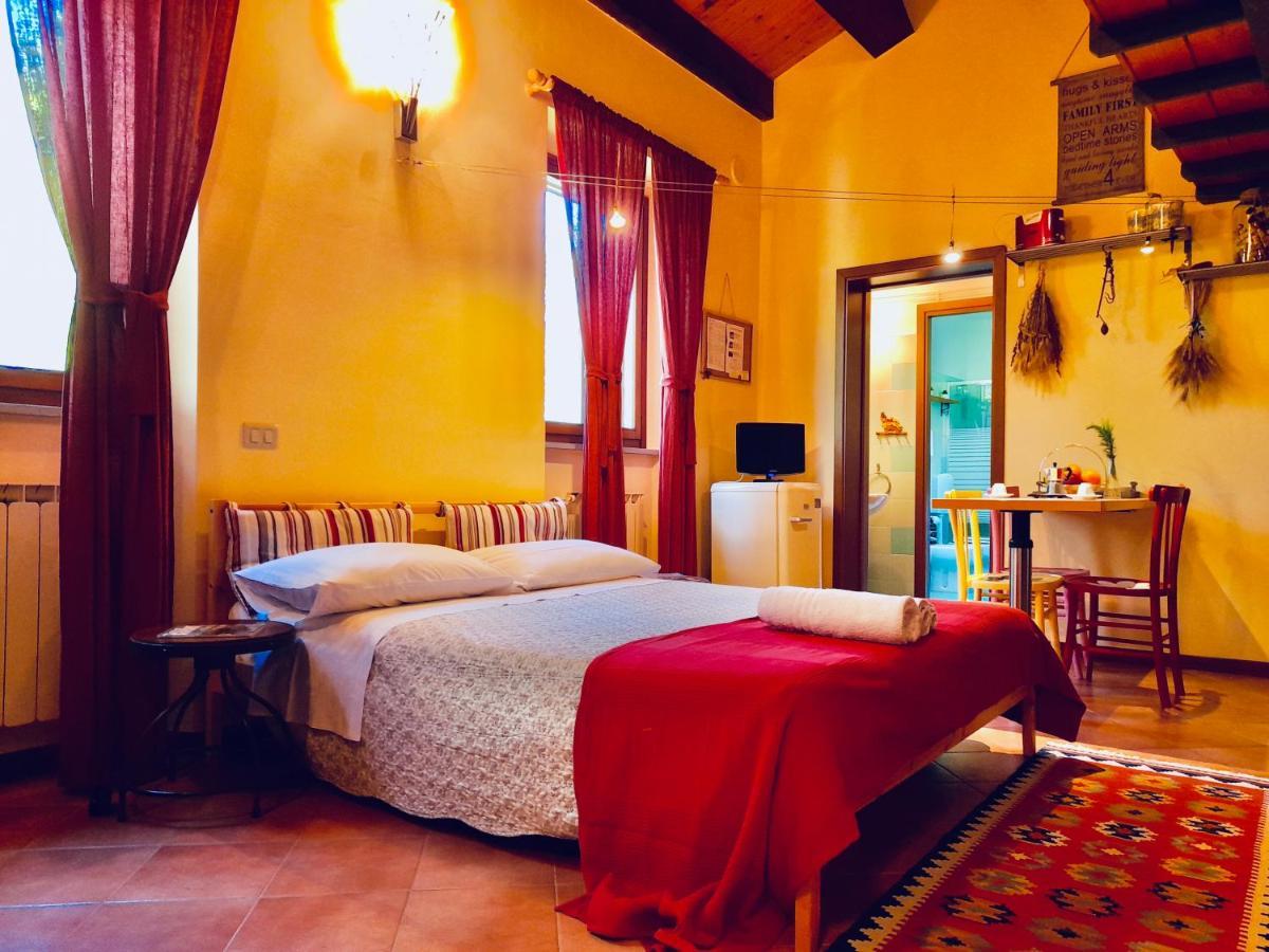 Ca' Tomassino Holiday Apartments Urbino Zewnętrze zdjęcie