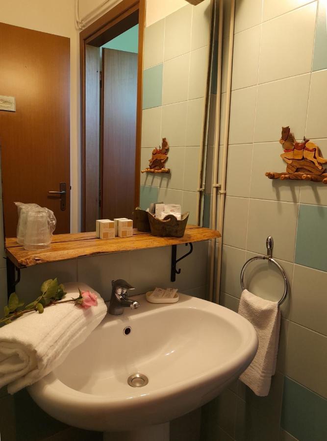 Ca' Tomassino Holiday Apartments Urbino Zewnętrze zdjęcie